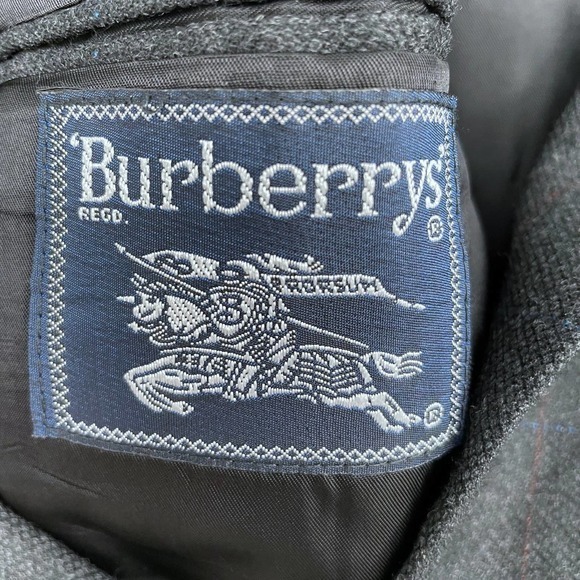 Burberry's Charcoal Gray Big Plaid 2-Button Suit Jacket & Pants Combo 40L - Picture 6 of 12